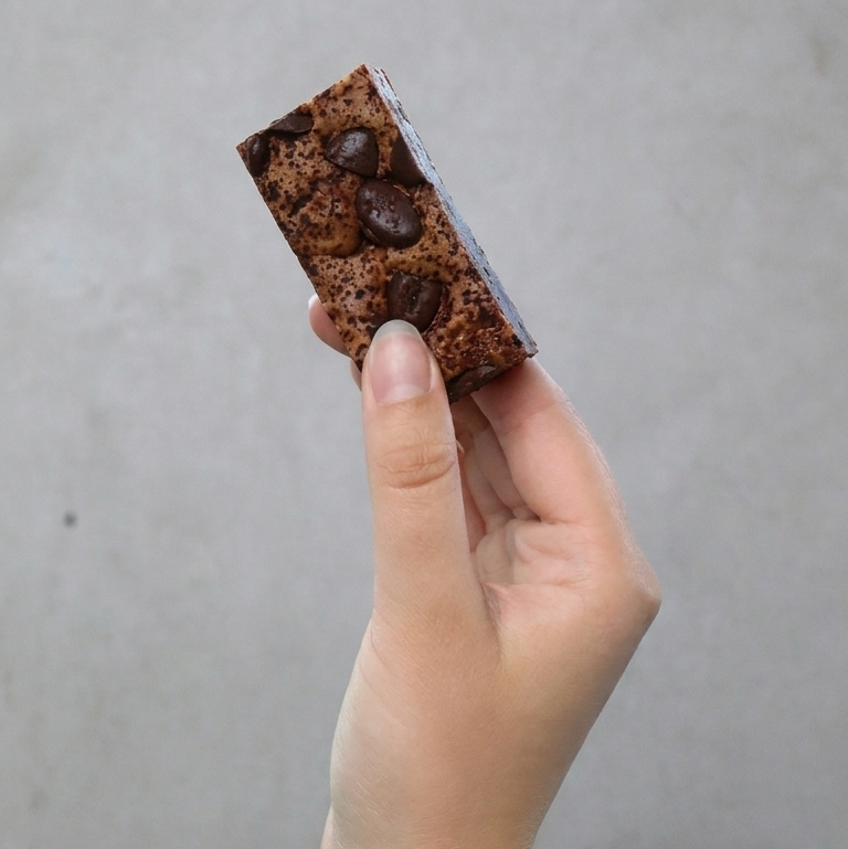 Dark Brownie in hand