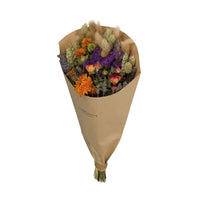 Droogbloemen boeket in oranje paarse kleuren