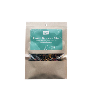 Peach Blossom Bliss thee op witte achtergrond