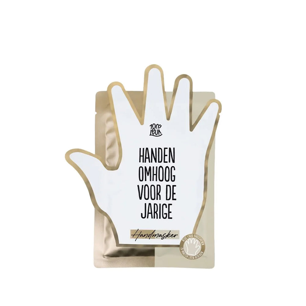 verpakking van hadmaskers op witte achtergrond
