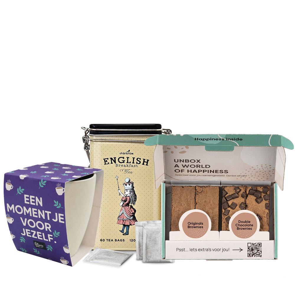 Cadeaupakket met mok, English Breakfast Tea en vier Originals en Double Chocolates brownies